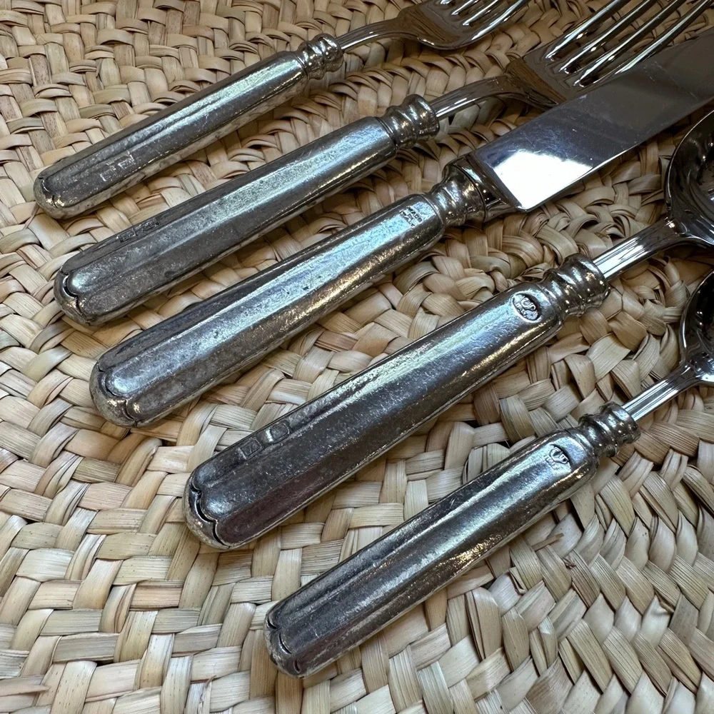 Williams Sonoma Alton Valpeltro Pewter & Stainless Flatware (1) place setting